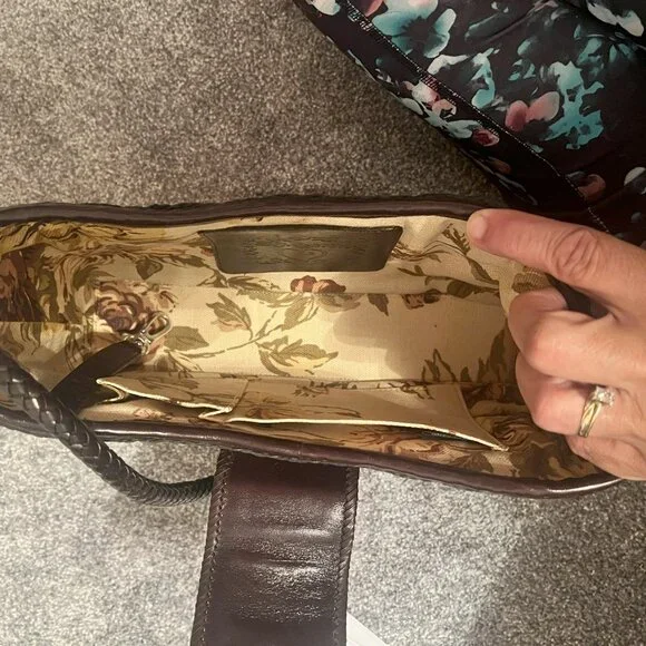 New in Box Brighton "Wendy" purse - Picture 2 of 6